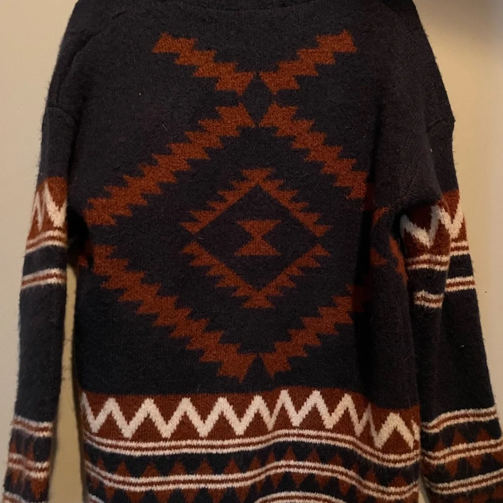 Cardigan - Picture 3 of 3